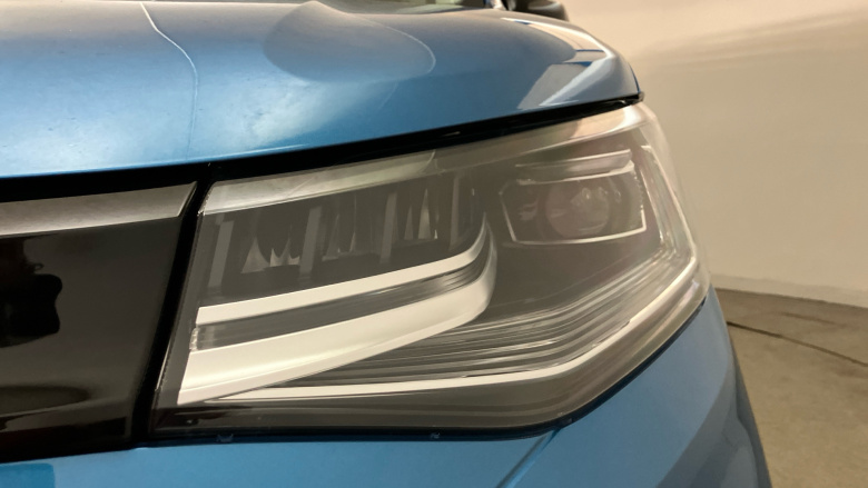 Volkswagen Caddy Cargo C20 Diesel 2.0 TDI 122PS Commerce Pro Van DSG [Tech Pack]